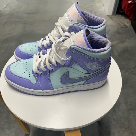 Nike Men's Air Jordan Retro I 1 Mid Purple Aqua Arctic Punch size 10.5 - Picture 3 of 8